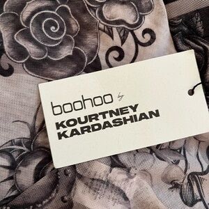 Boohoo x Kourtney Kardashian Graphic Flare Leggings